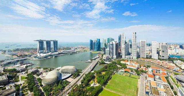 低齡留學(xué)家長(zhǎng)要不要陪讀？解讀各國(guó)陪讀政策！